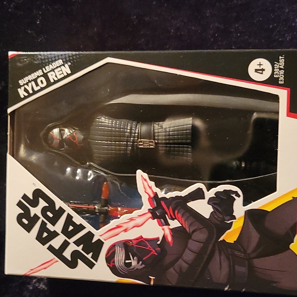 🆕️ Star Wars Galaxy of Adventures Kylo Ren - Picture 2 of 4
